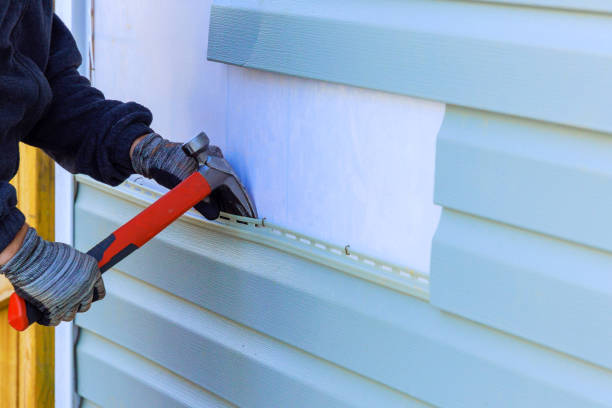 Siding Removal and Disposal in Cando, ND